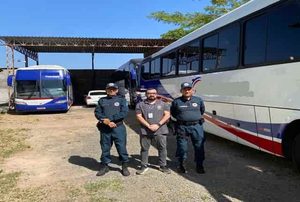 Justiça Eleitoral verifica frota que fará transporte de policiais no interior do Piauí
