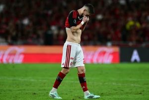 Estudiantes bate Fla e Palmeiras terá revanche pelo tetra da América