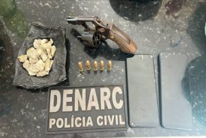 SSP-PI prende três suspeitos de tráfico de drogas e apreendem armas no interior do Piauí