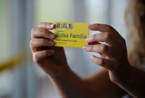 Atenção: Governo antecipa datas e paga Bolsa Família com reajuste antes da eleição